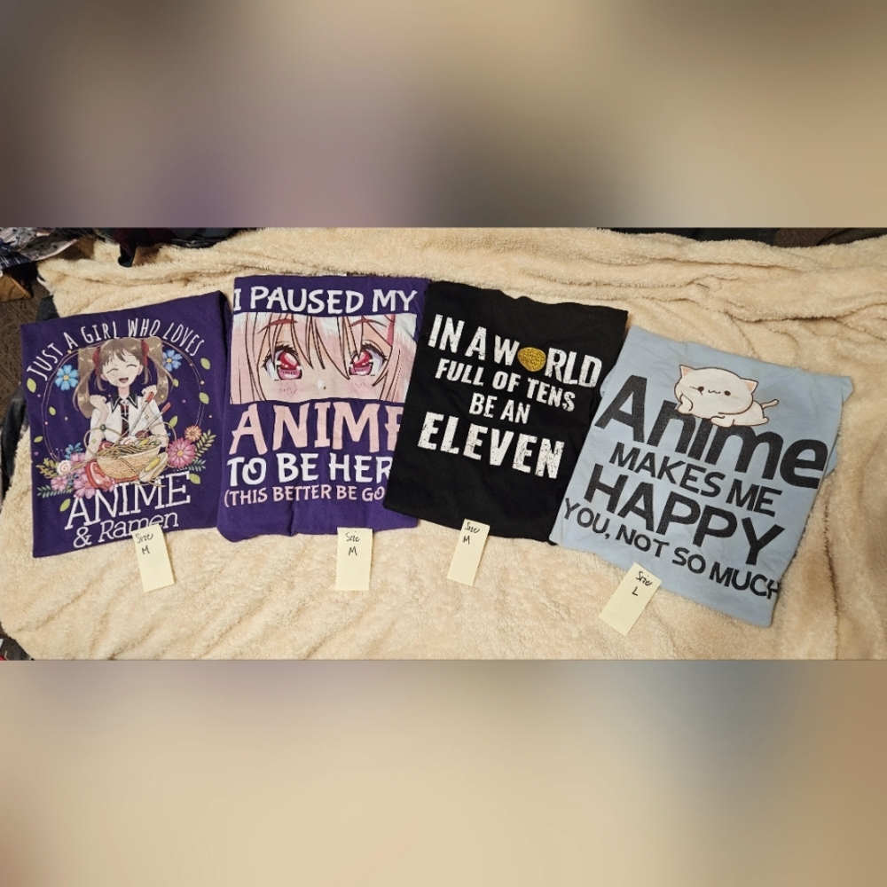 Anime Graphic T-Shirt Set - Multicolor